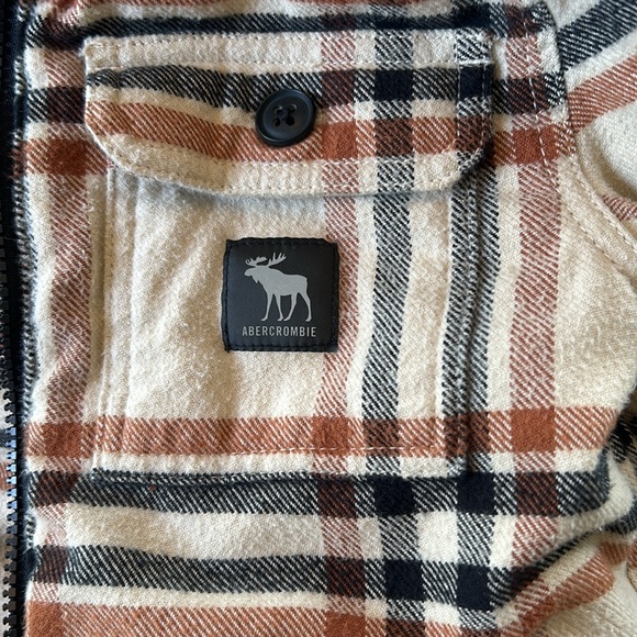 LAST CHANCE: 🤩 Abercrombie Kids Plaid Coat - Picture 4 of 4